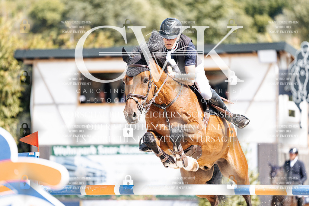 CK904886 | Turnierfotografie Pferdefotografie Trier Rheinland-Pfalz Pferdesport Reitsport Tierfotografie Sportfotografie Pferdevideo Pferdevideografie Equestrianvideography equestrianphotography  - Realisiert mit Pictrs.com