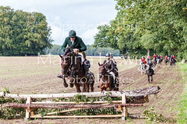 Jagd Perdoel 26-04051_MarinaHewig | Fotografie, FotoArt, PferdesportArt, Pferdesportfotografie, Landschaftsfotografie, Reisefotografie, Reise, Pferde - Realisiert mit Pictrs.com