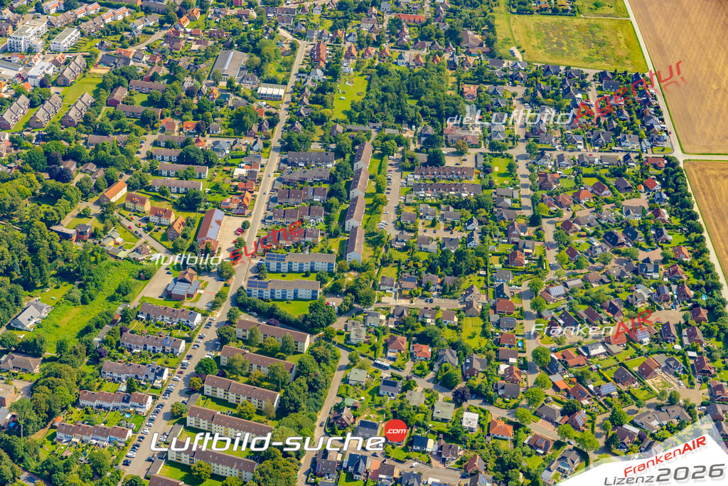Luftbild Vs Google Maps  Calle Wohngebiet Immobilie  Heiligenhafen -Das Luftbild wurde 2025 vom UL-Flugzeug heraus erstellt ( keine Drohnenluftbilder ) - Hochauflösende Luftaufnahme -Nicht vergleichbar mit Google Maps oder Satelittenbilder- Die Geschenkidee !Mit Lizenz und Bildrechte bestellbar