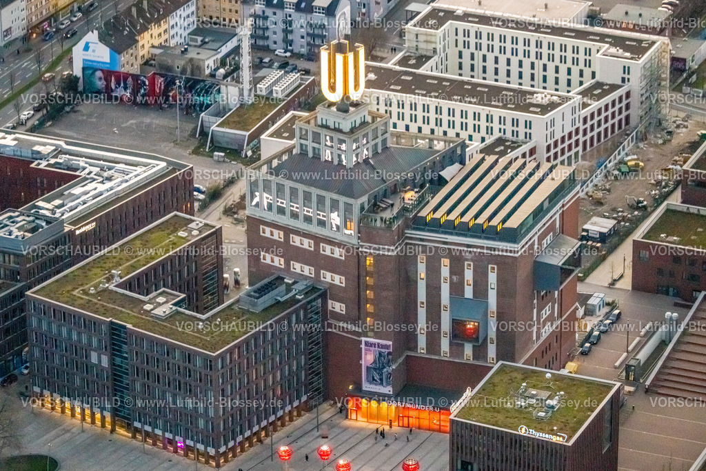 Dortmund230102758 | Luftbild, Dortmunder U - Zentrum für Kunst und Kreativität, Neubau Studenten Wohnanlage am Emil-Moog-Platz und Ritterstraße, Dorstfelder Brücke, Dortmund, Ruhrgebiet, Nordrhein-Westfalen, Deutschland