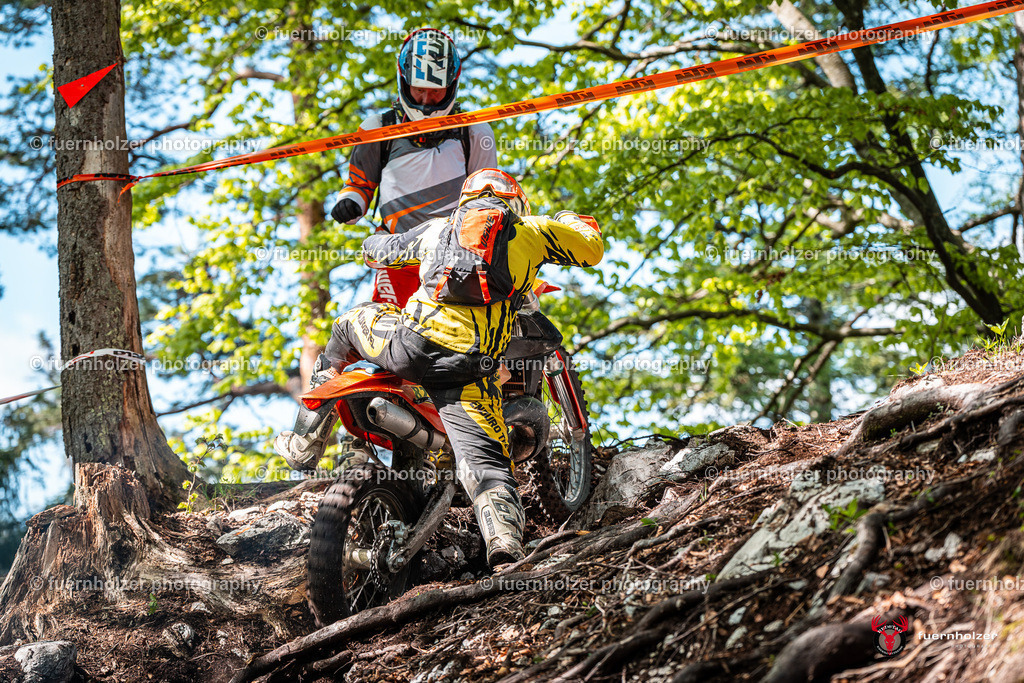 fuernholzer_250501-C2-158 | Fotografische Impressionen von der Red Stag Enduro Extreme by fuernholzer-photography.com. Endurosport in Österreich fotografisch festgehalten von fuernholzer. Auftragsfotografie für Private, Gewerbefotos und Industriefotografie. Eventfotografie, Sportfotografie und Motorsportfotografie. Anbieter von Fotoworkshops, Fototraining, fotografischen Vorträgen und Fotoseminaren.