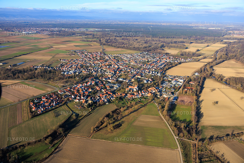 Luftbild: Ortsansicht von Süden in Wörth am Rhein im Bundesland Rheinland-Pfalz in Deutschland. Foto: IMG_152522.jpg vom 31.12.2025 durch Werner Riehm/FLY-FOTO.de