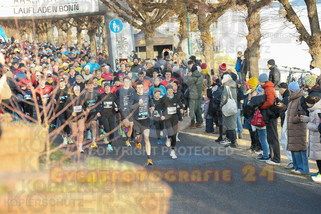 241231_1002_EX1_9639 | Sportfotografie im Rhein-Sieg Kreis, Köln, Bonn, NRW, Rheinland Pfalz, Hessen, etc. Unser Tätigkeitsfeld umfasst den Laufsport vom Volkslauf über den Marathon, Duathlon, Triathon bis zum Ultralauf wie Kölnpfad Ultra oder Schindertrail.
