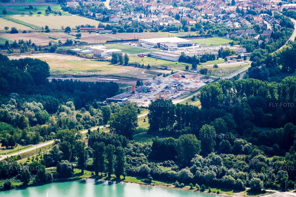 Luftbild: Gartenkies im Ortsteil Neudorf in Graben-Neudorf im Bundesland Baden-Württemberg in Deutschland. Foto: IMG_12756.jpg vom 24.08.2008 durch Werner Riehm/FLY-FOTO.de