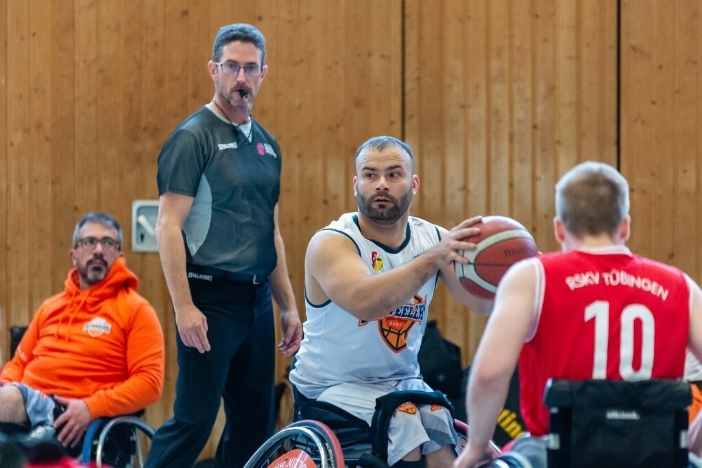 2025-01-11-0320 | Ralph Kunze - Realisiert mit Pictrs.com