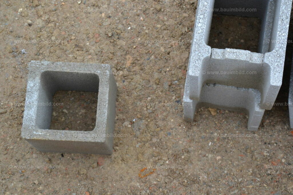bib-lg07-mauerarbeiten-0072 | Nach LV-Leistungsgruppen sortierte Detailfotos über den Bau eines Hauses. Alle Hausbau-Bilder direkt vom Urheber und Autor der Website Haus-Selber-Bauen.com