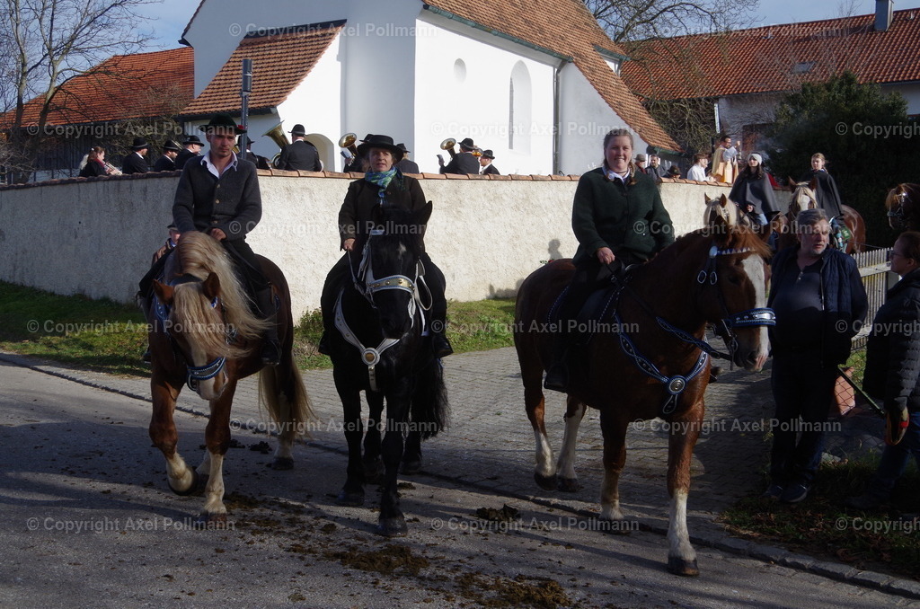 IMGP1489 | fotografiert von Axel PollmannLeonhardi Wallfahrt Benediktbeuern und Murnau, Fronleichnam, Fasching, Landschaft im Loisachtal und Benediktbeuern  - Realisiert mit Pictrs.com