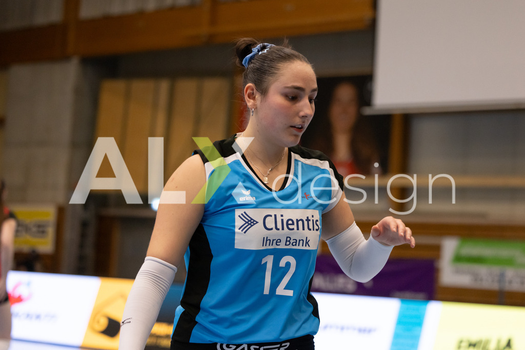 Volleyball I Frauen I Saison 2025-2026 I Volleyball NLA | Women I 1/2 Finals I  VC Kanti Schaffhausen - Sm'Aesch Pfeffingen I 07.03.2026 | 12 Isabella Loffreda (CH) (VC Kanti Schaffhausen) – Libera - Realisiert mit Pictrs.com
