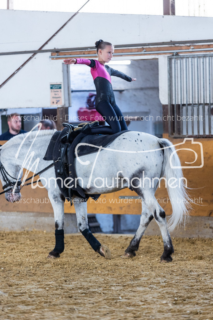 SS-Mini-153 | MomenTaufnahmen Pferdesportfotos