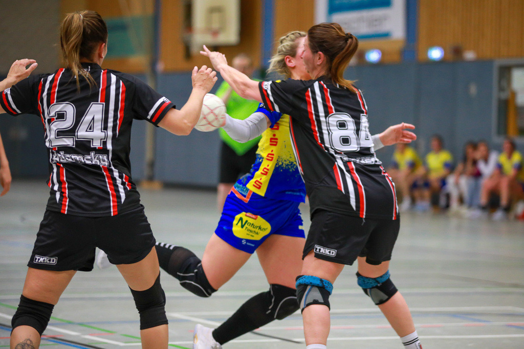 SVN_MTVDinslaken_250426_056 | Bildergalerie von Sport-Ereignissen aber auch von weiteren spannenden Dingen - nicht nur vom Niederrhein. In Anlehnung an den bekannten Spruch von Hanns Dieter Hüsch heißt das Motto: "Niederrhein ist überall".  - Realisiert mit Pictrs.com