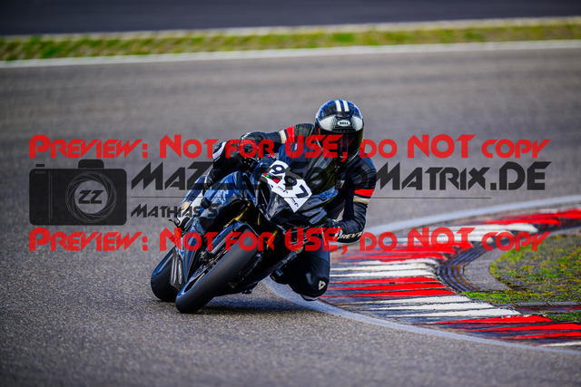 MaZZes_FotoMatrix_240911_6007705_4572 | ROT