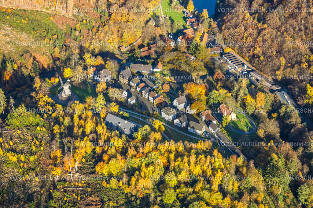Hagen251103645 | Luftbild, LWL-Freilichtmuseum-Dorf und herbstliche Bäume,  Eilpe, Hagen, Ruhrgebiet, Nordrhein-Westfalen, Deutschland