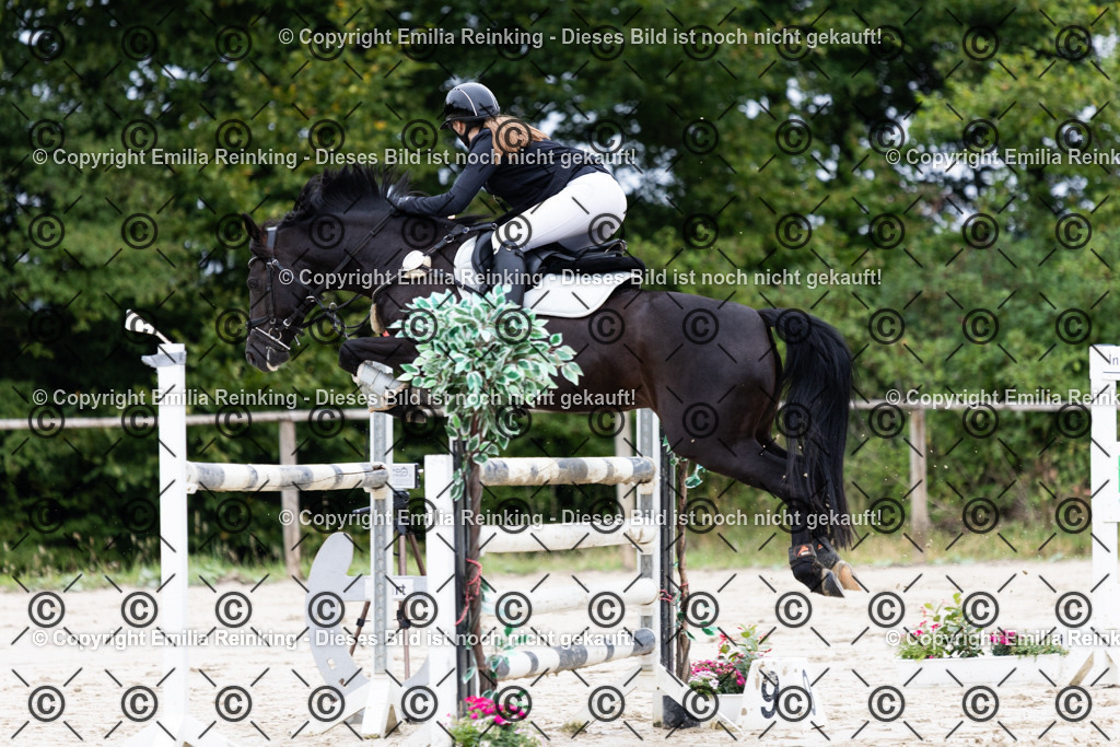 CL5A9889 | Emilia Reinking Fotografie - Realisiert mit Pictrs.com