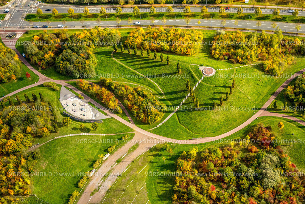 Essen251003308Mitte | Luftbild, Krupp-Park mit herbstlichen Bäumen, Formen und Farben, Westviertel, Essen, Ruhrgebiet, Nordrhein-Westfalen, Deutschland