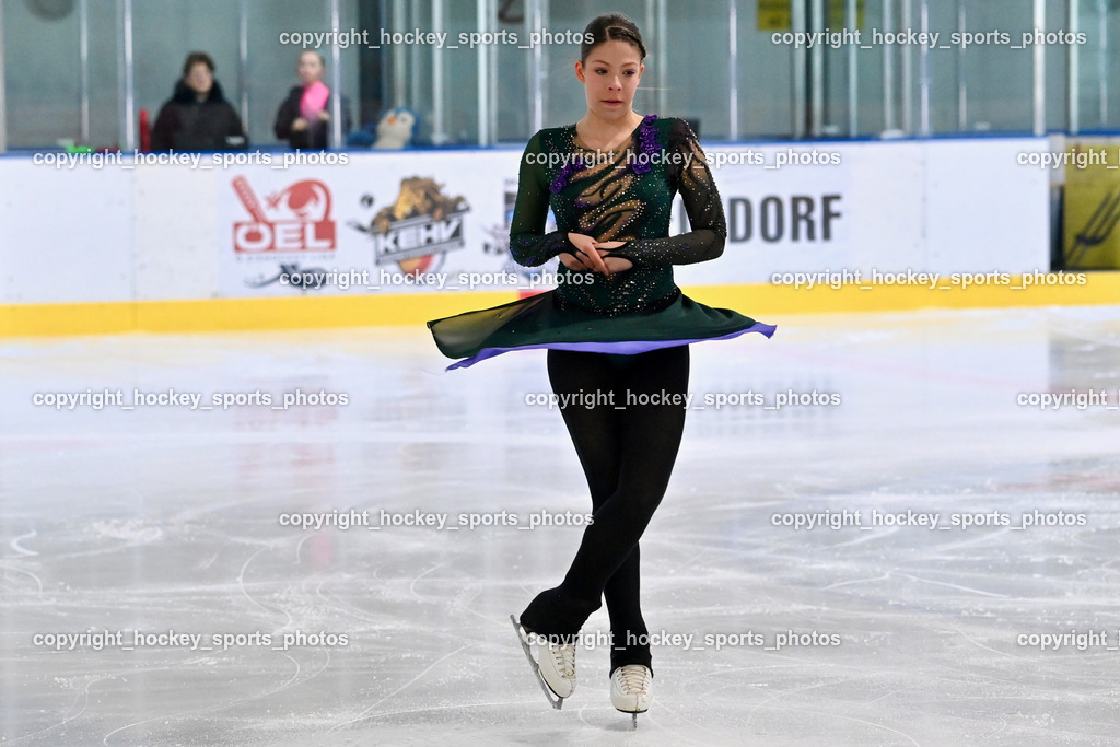 Ossiachersee Pirouette ESC Steindorf 31.3.2024 | Ossiachersee Pirouette ESC Steindorf 31.3.2024, Ossiachersee Pirouette ESC Steindorf am 31.03.2024 in Steindorf (Ossiachersee Halle), Austria, (Photo by Bernd Stefan)