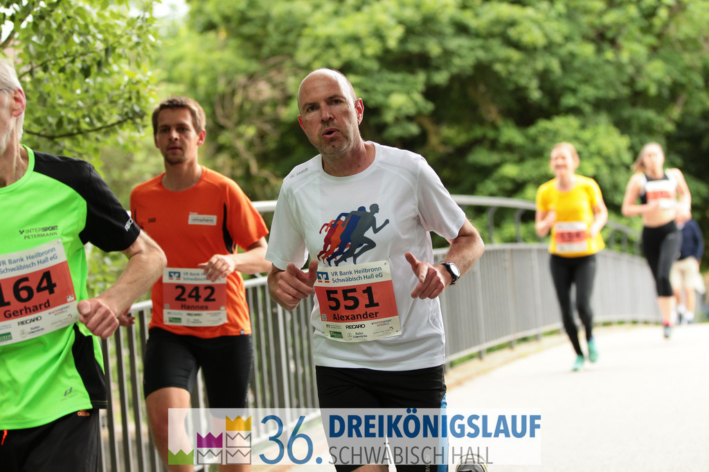 VR Bank Hauptlauf 10km | 3königslauf 2022 VR Bank Hauptlauf - Realisiert mit Pictrs.com