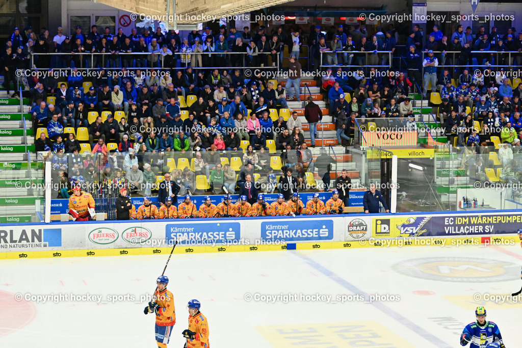 EC IDM Wärmepumpen VSV vs. MIGROSS SUPERMERCATI ASIAGO HOCKEY | Besucher Stadthalle Villach, EC IDM Wärmepumpen VSV vs. MIGROSS SUPERMERCATI ASIAGO HOCKEY, EC IDM Wärmepumpen VSV vs. MIGROSS SUPERMERCATI ASIAGO HOCKEY am 03.11.2024 in Villach (Stadthalle Villach), Austria, (Photo by Bernd Stefan)