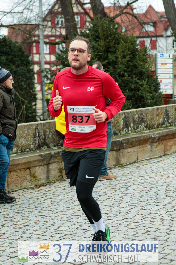 VR Bank Hauptlauf 10000m | 3 Koenigslauf 2023 - Realisiert mit Pictrs.com