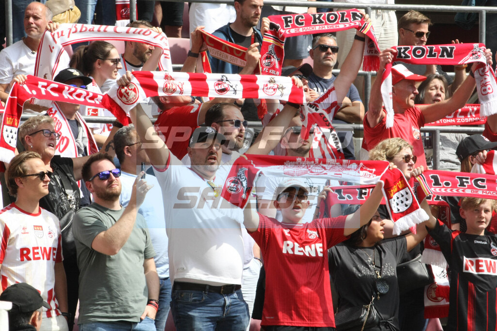 1. FC Köln - Union Berlin | FC Fans - © Sportfoto-Sale (MK) - Realisiert mit Pictrs.com