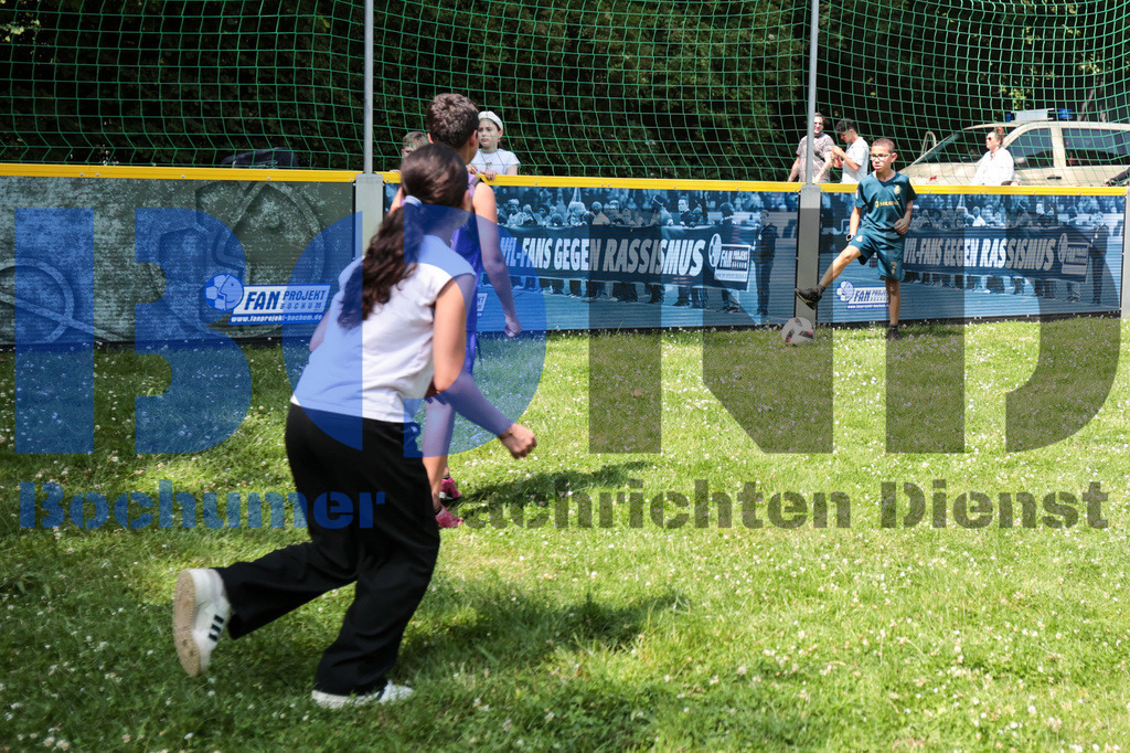 SES_BWOBOC20250617-7 | bond - Realisiert mit Pictrs.com