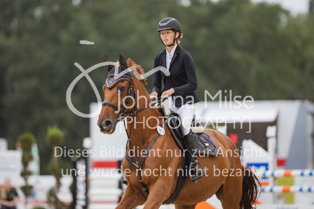 220731_BHO_BT_M1-Spr-181 | Deine schönsten Turniermomente als professionelle Fotos! Entdecke hochwertige Pferdesport-Fotografie im Online-Shop. Jetzt Fotos finden & bestellen!