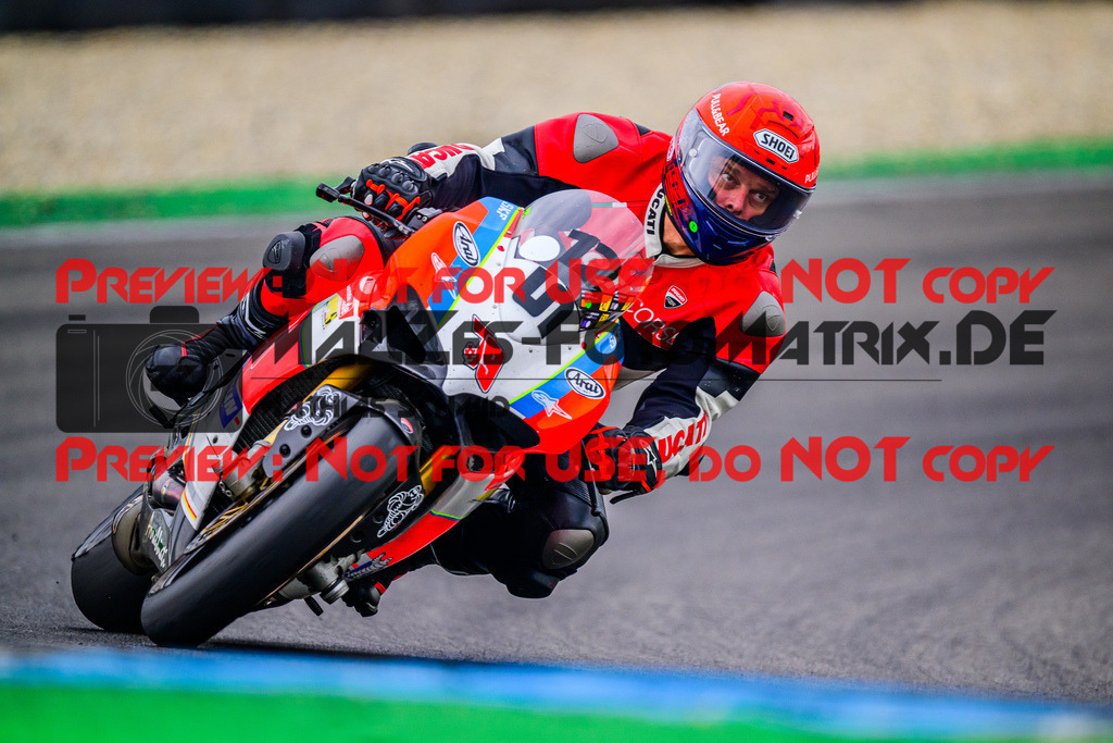 MaZZes_FotoMatrix_240614_6007705_4272 | GELB