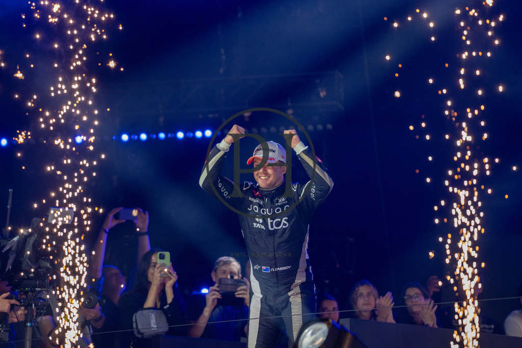 Formel E E-Prix London 2025 | ABB FIA Formula E Championship 2024/25 – Season finale in London, ExCeL London - Realisiert mit Pictrs.com