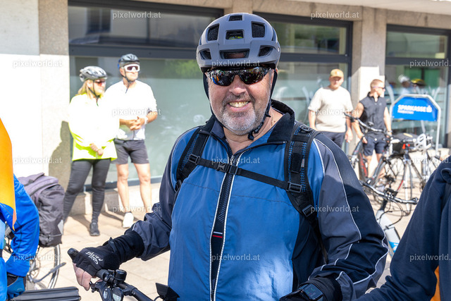 Ossiachersee autofrei - Start am Hauptplatz Feldkirchen | Bildershop von pixelworld.at - Realisiert mit Pictrs.com