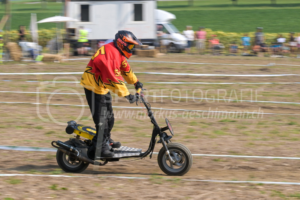 Motortrotti-Rennen Buch am Irchel - 16. August 2025 | Motortrotti-Rennen Buch am IrchelBuch am Irchel, Kt. ZürichBild: Sportfotografie Markus Aeschimann | www.markus-aeschimann.ch - Realisiert mit Pictrs.com