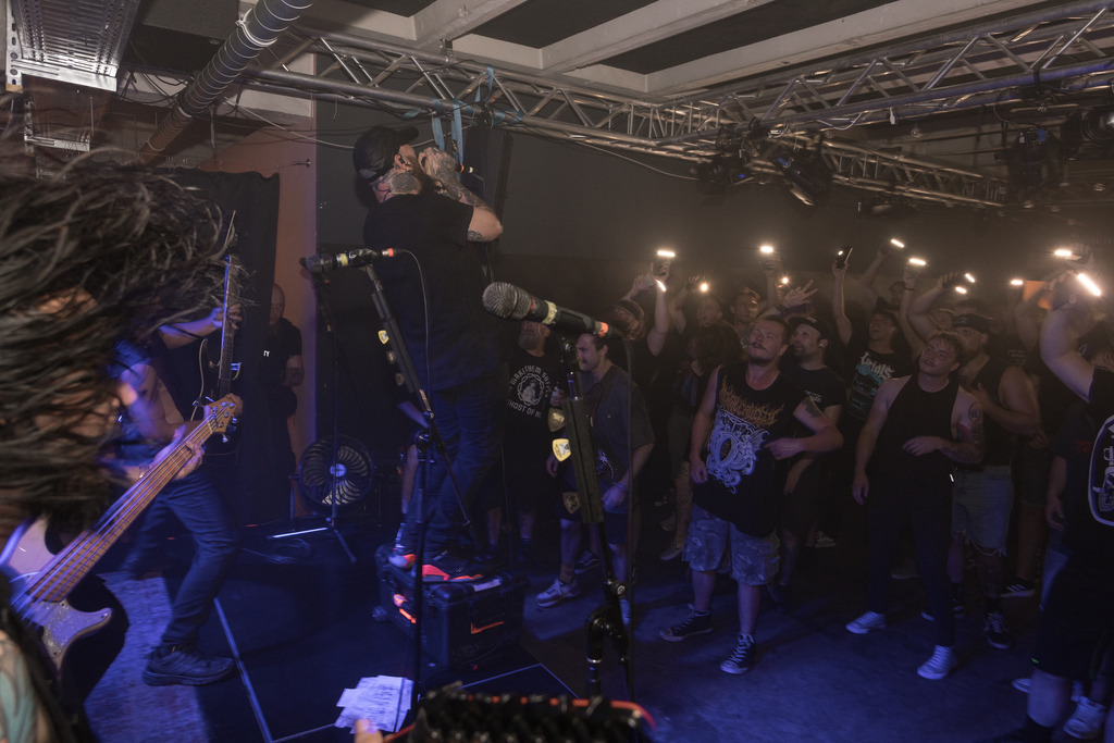 057A3400 | thismomentpictures - Realisiert mit Pictrs.com