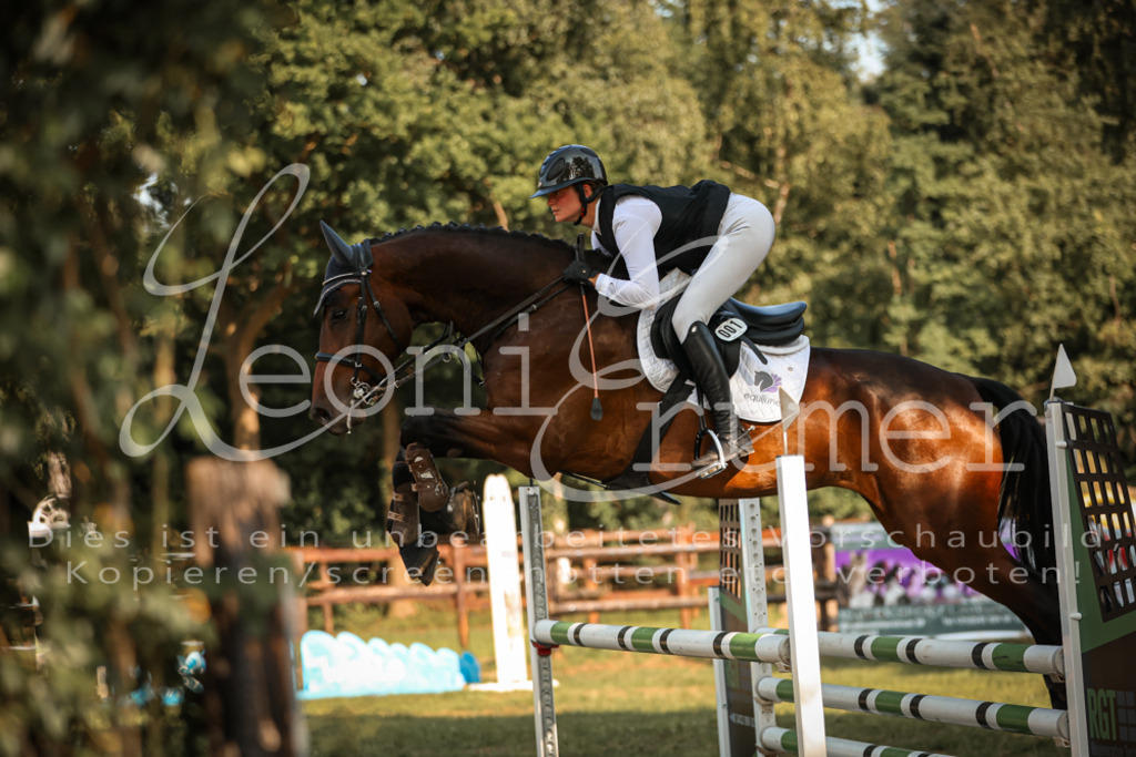 14.FrPfL00068 | Leoni Ertmer Photography - Realisiert mit Pictrs.com