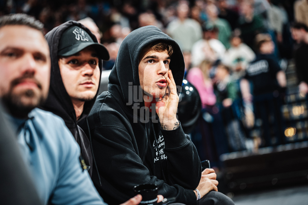 Basketball | Männer | Saison 2025/2026 | easyCredit Basketball Bundesliga | Veolia Towers Hamburg vs. ALBA BERLIN | 14.12.2025 | Luka Vuskovic (#44, HSV)