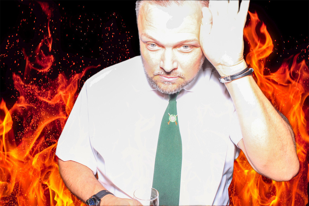 top-top.de-250628-036 | Foto, Video, Fotografie, Videografie, Fotobox, DJ, Discjockey, Musik, Musikbox, Veranstaltung, Photobooth, Amazon, Ebay, Buchtipp, Bestseller, Autor, Verlag, Buch, Wesel, Hamminkeln, NRW, Dinslaken, Rees, Drohne, Hochzeit, Party, Fotobox, Wesel, Fotograf