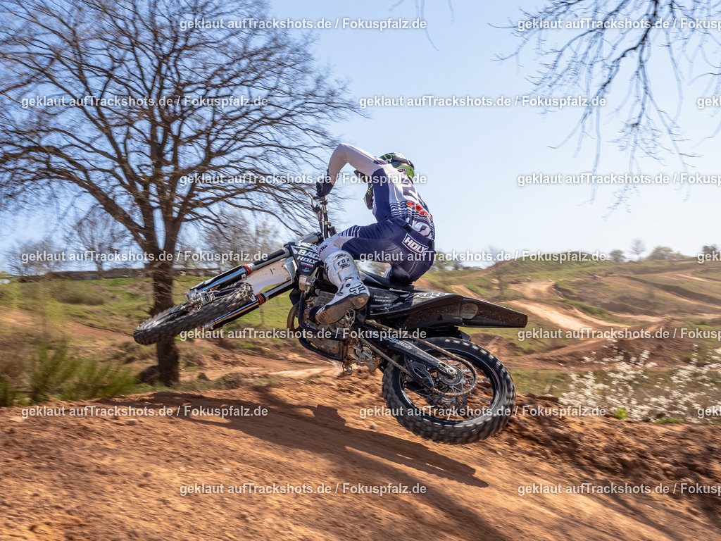 Schweyen040525-115 | Trackshots.de / Fokuspfalz.de - Realisiert mit Pictrs.com