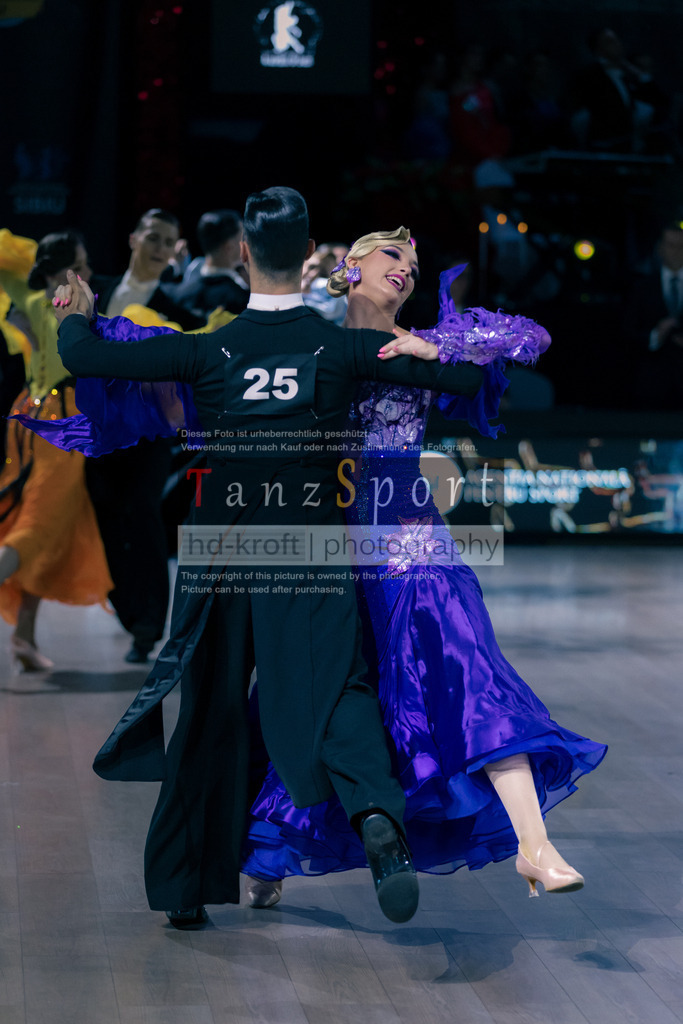 20251101_TGP_5500 | Tanzsportbilder, Standardtanz, Lateintanz, WDSF, DTV, LTVB, dancecomp, goc, hessen tanzt, blaues band der spree, walzer, tango, wiener walzer, slowfox, quickstepp, samba, rumba, cha-cha-cha, paso doble. jive, hd-kroft photography, turniertanzsport