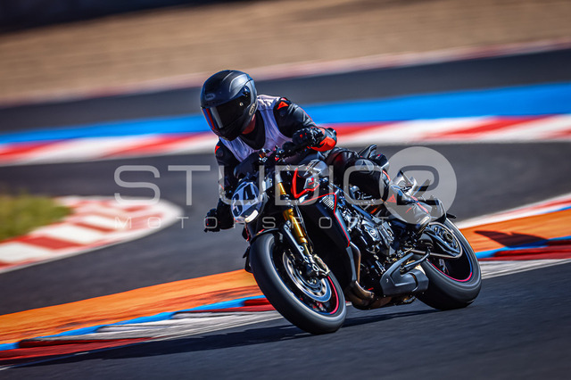 0034-240806_MM-015_34 | Deine Full-Service-Agentur für ✔️Videoproduktionen und ✔️Motorsportfotografie Jetzt Angebot anfragen!