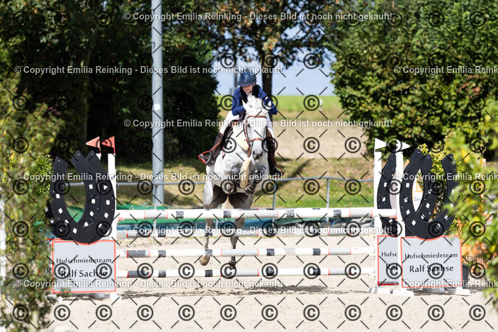 CL5A1629 | Emilia Reinking Fotografie - Realisiert mit Pictrs.com