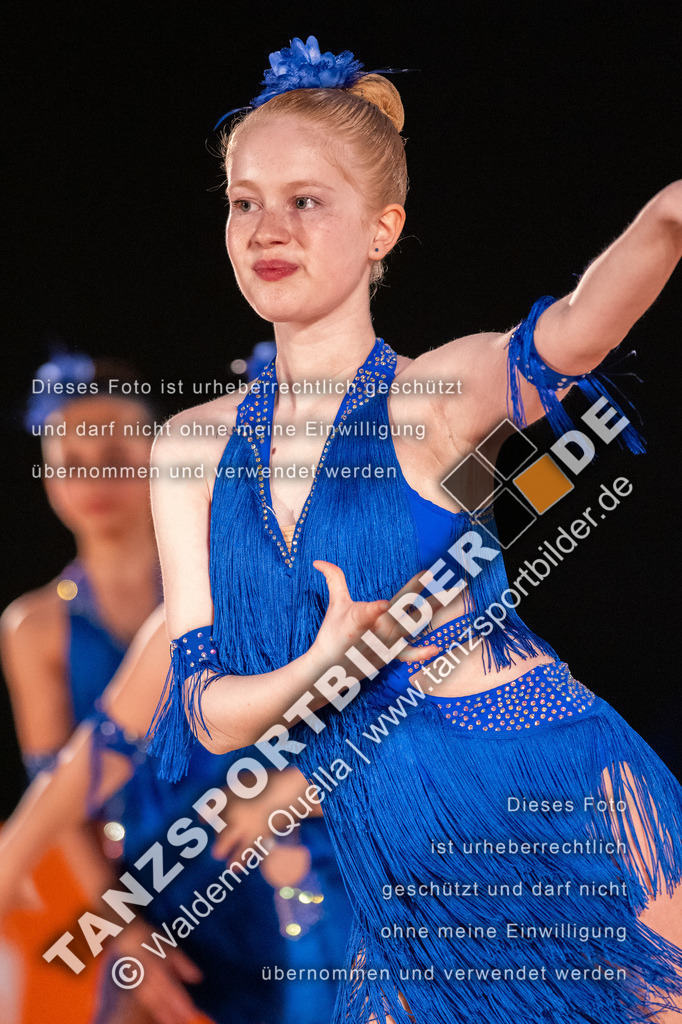 20250504-00278 | Hier finden Sie Tanz Bilder vom Latein und Standard Formationen tanzen. Sportbilder vom Tanzsport. Schöne Fotos und von Weltmeisterschaft, Europameisterschaft, Bundesliga, Regionalliga, Oberliga und Landesliga sowie von GOC Stuttgart, DanceComp, WM Bremen