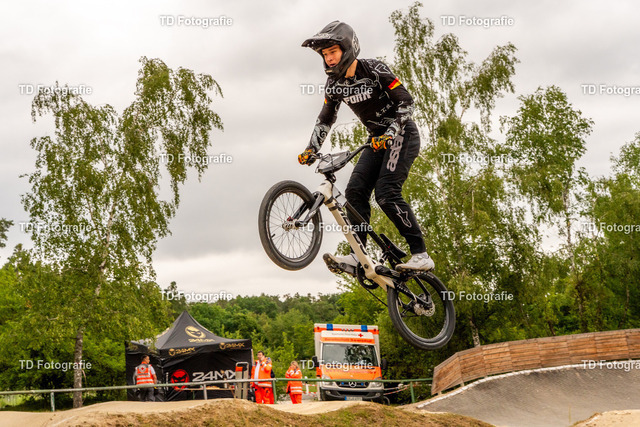 BayBMX2026-04986 | Fotogalerie von Thomas Dettweiler mit Eventbildern und lizenzfreien Fotos. Perfekt als Wandbild, für Büro, Website oder private Nutzung. - Realisiert mit Pictrs.com