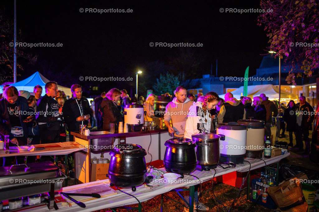 Computacenter Martinslauf Sindorf 2022 in Kerpen-Sindorf, 10.11.2022 | Impressionen vom Computacenter Martinslauf Sindorf 2022 am 10.11.2022 in Kerpen-Sindorf (Nordrhein-Westfalen).