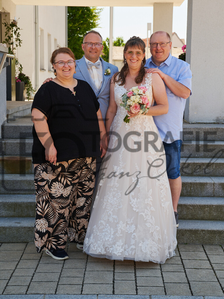 HuS_DSC2440 | Fotobox, Portraitfotografie, Hochzeitsfotografie, Bewerbungsfoto - Realisiert mit Pictrs.com