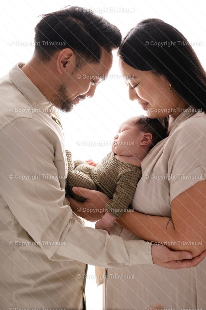 Isaiah-04 | Triavisual  - Realisiert mit Pictrs.com