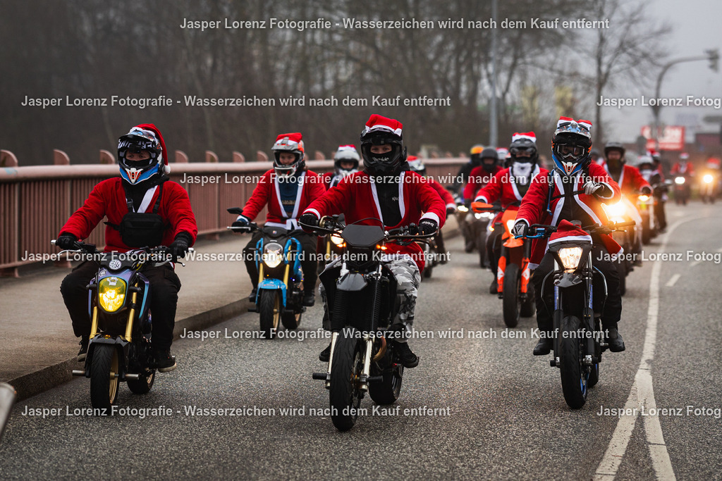 X-Mas Ride I Kiel I 2025 | Jasper Lorenz Fotografie - Realisiert mit Pictrs.com
