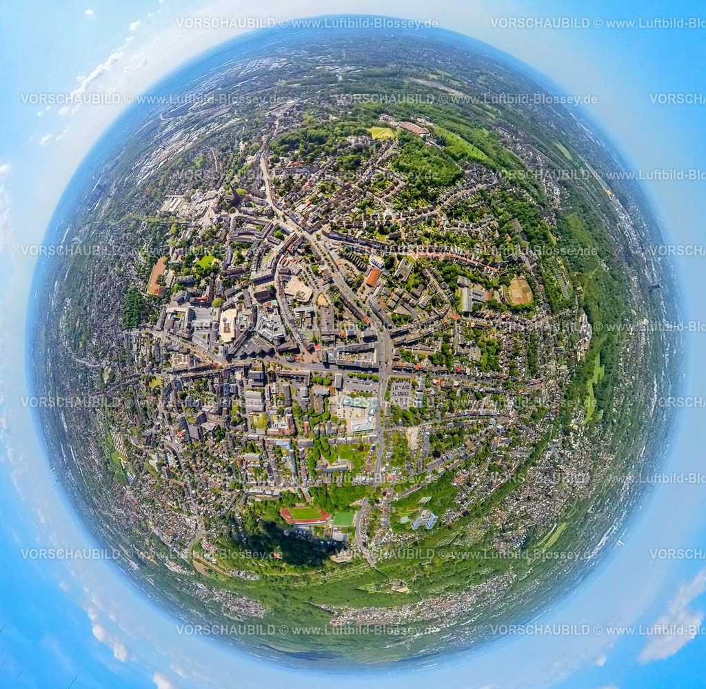 Bottrop230520069ZentrumMitte | Luftbild, City Innenstadtansicht mit Hansa Einkaufszentrum, Hans-Böckler-Straße, Erdkugel, Fisheye Aufnahme, Fischaugen Aufnahme, 360 Grad Aufnahme, Altstadt, Bottrop, Ruhrgebiet, Nordrhein-Westfalen, Deutschland