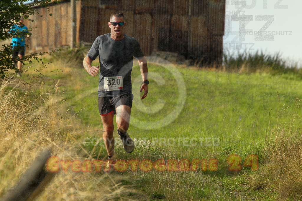 250801_1904_EV4_7992 | Sportfotografie im Rhein-Sieg Kreis, Köln, Bonn, NRW, Rheinland Pfalz, Hessen, etc. Unser Tätigkeitsfeld umfasst den Laufsport vom Volkslauf über den Marathon, Duathlon, Triathon bis zum Ultralauf wie Kölnpfad Ultra oder Schindertrail.