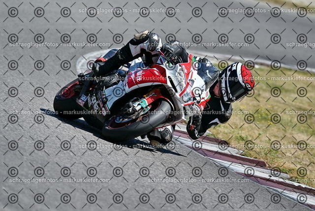 26bt04-0493 | markuskiefer.com - Realisiert mit Pictrs.com