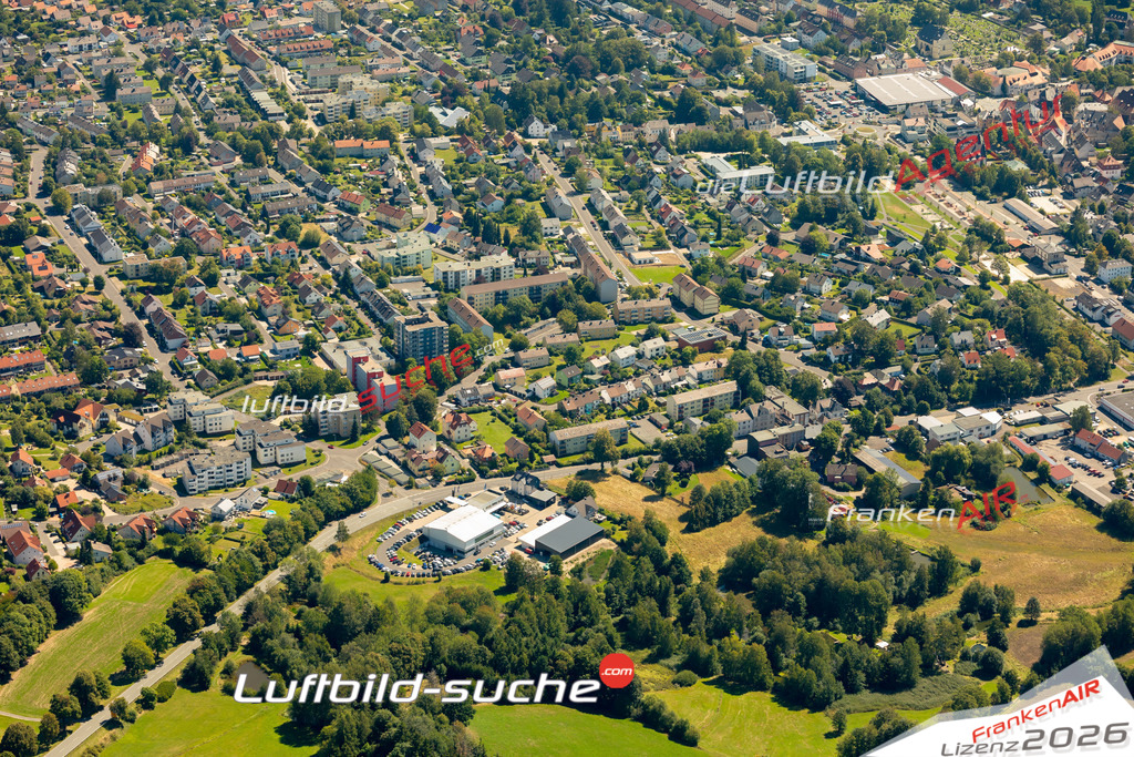 Das Luftbild zeigt : Hofer Straße Wunsiedel - Die Luftaufnahme wurde 2023 vom UL-Flugzeug aus erstellt ( keine Drohne ) - Hochauflösende Luftaufnahme - Für grossformatige Ausdrucke geeignet. Die Geschenkidee !Mit Lizenz und Bildrechte bestellbar
