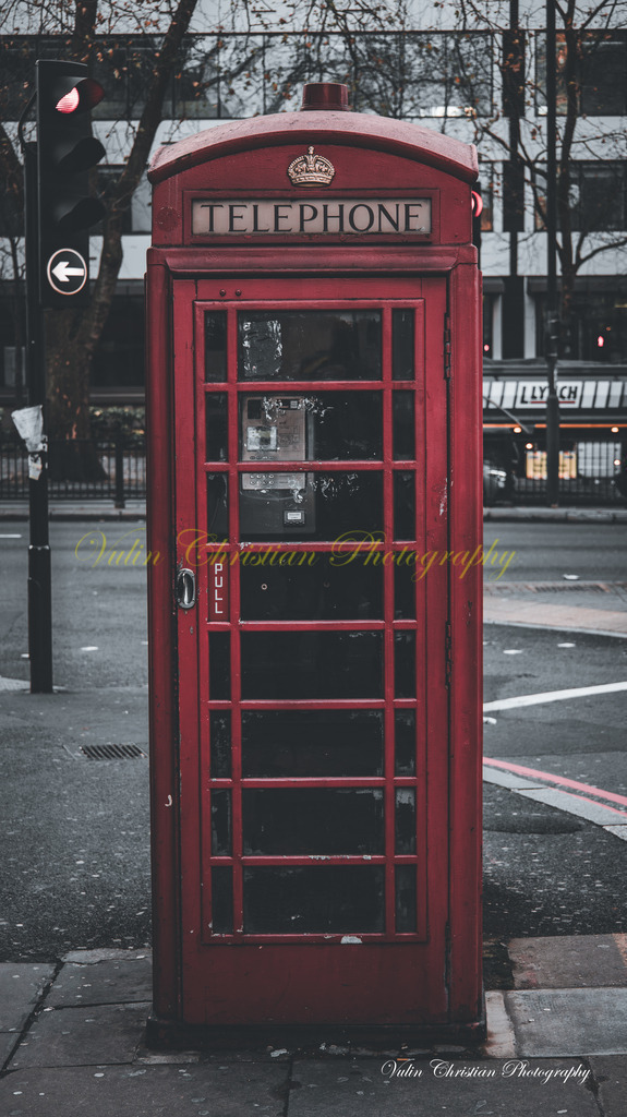 Street 18 | Christian Vulin  - Realisiert mit Pictrs.com