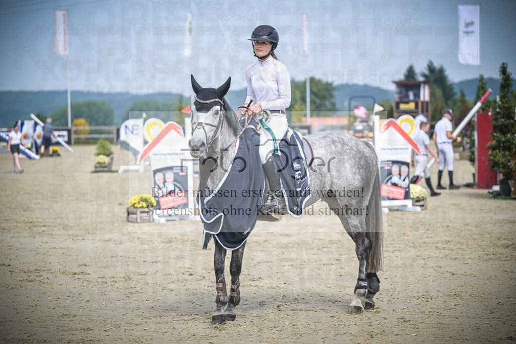 DOS_0022 | Entdecke hochwertige Reitturnierfotos von Foto Oger. Professionell, emotional und authentisch – jetzt Lieblingsmomente im Shop bestellen.Deutschlandweite Turnierfotografie. - Realisiert mit Pictrs.com
