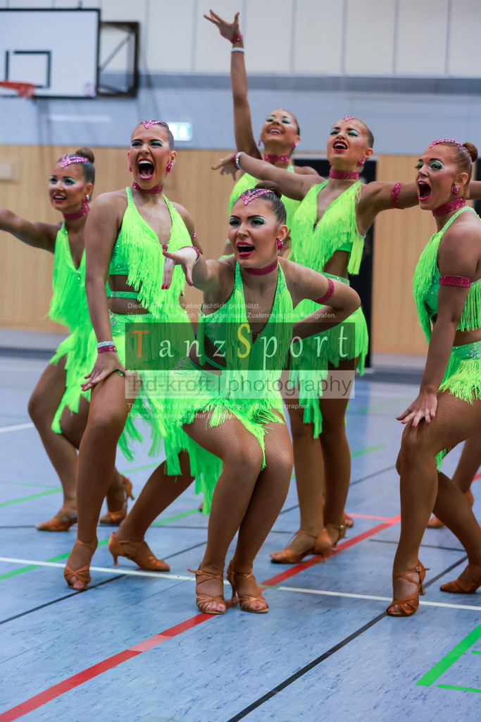 20260307_Solo-Forma_BL2_Nbg09412 | Tanzsportbilder, Standardtanz, Lateintanz, WDSF, DTV, LTVB, dancecomp, goc, hessen tanzt, blaues band der spree, walzer, tango, wiener walzer, slowfox, quickstepp, samba, rumba, cha-cha-cha, paso doble. jive, hd-kroft photography, turniertanzsport